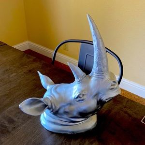 Wall mount Pewter Rhino